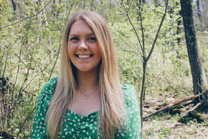 Meet your Posher, Laurel